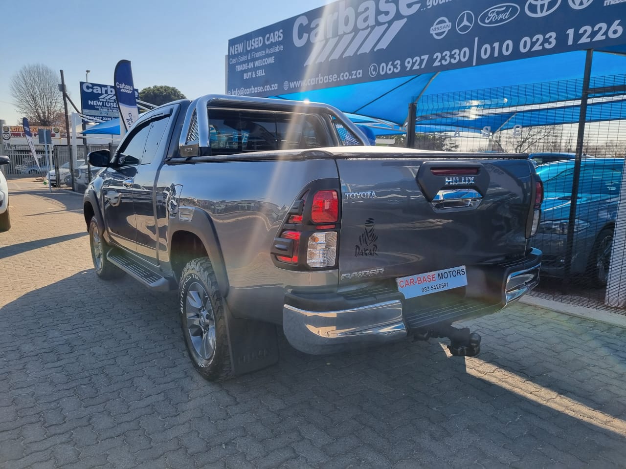 
								2016 Hilux 2.8 GD-6 Extra Cab Raider – 107,000km | Diesel | full									