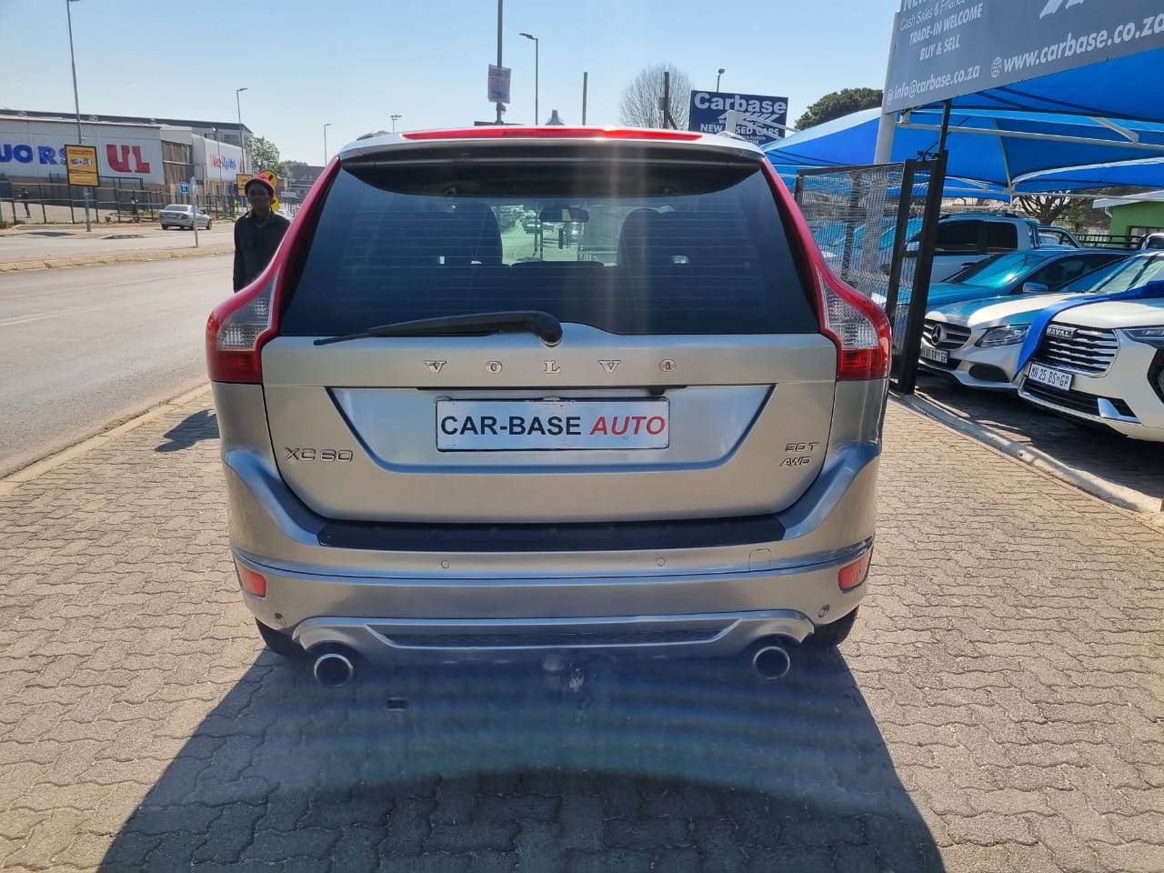 
								2010 Volvo XC60 3.0T AWD Automatic – Petrol | full									