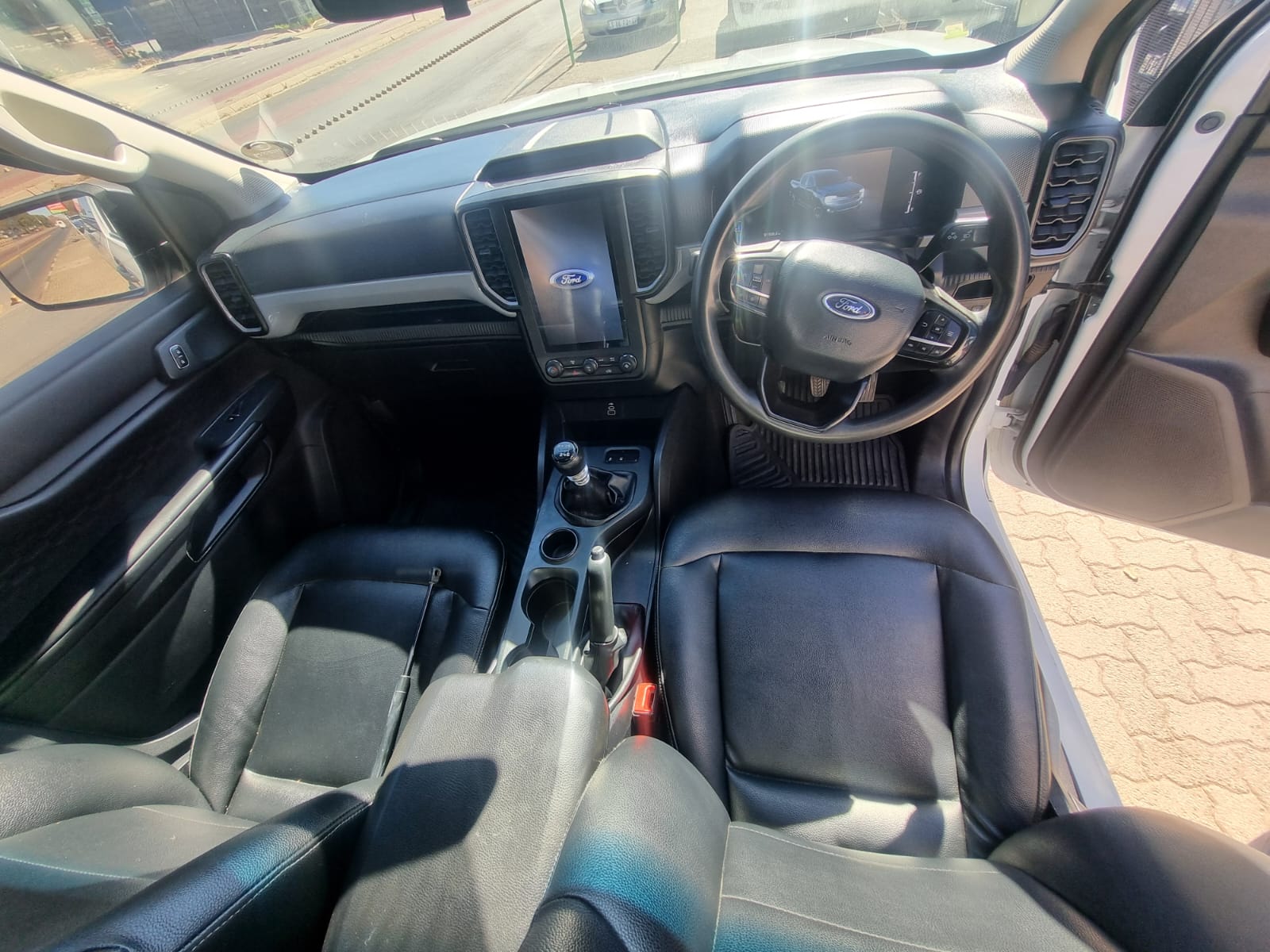 
								2023 Ford Ranger 2.0 Single Cab Manual Diesel – R340,000 full									