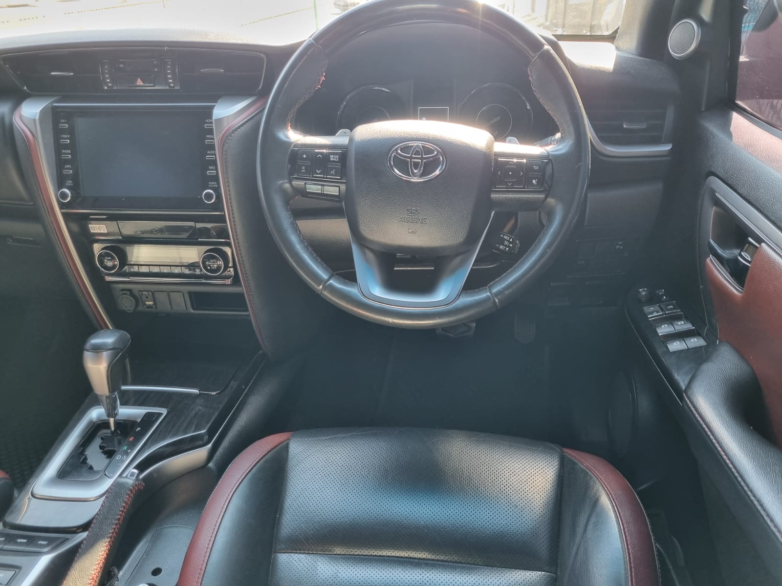 
								2024 Toyota Fortuner 2.8 GD-6 Automatic Diesel – R550,000 full									