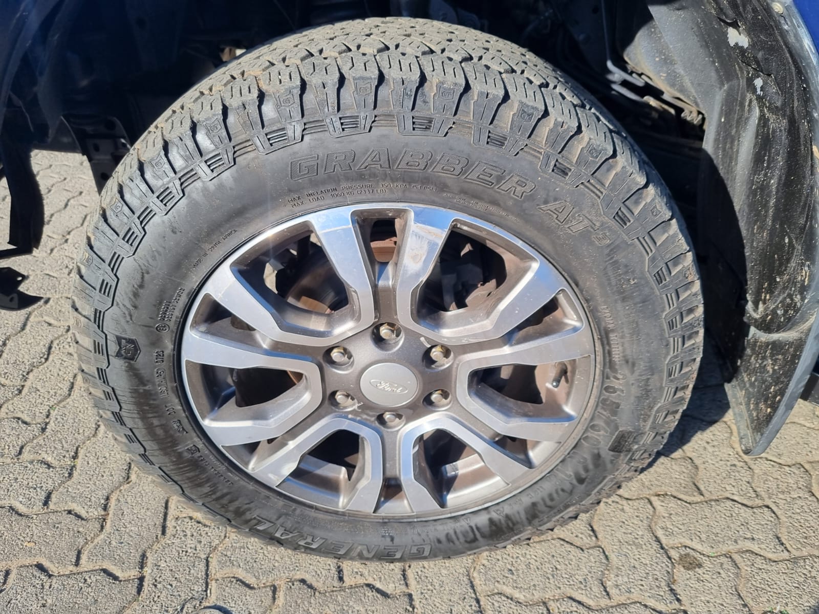 
								2014 Ford Ranger 3.2 TDCi XLT 4×4 Automatic Diesel – R185,000 full									