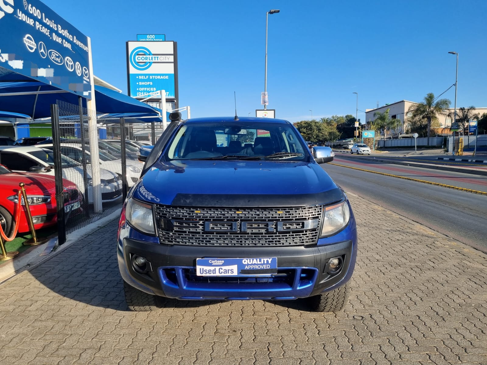 
								2014 Ford Ranger 3.2 TDCi XLT 4×4 Automatic Diesel – R185,000 full									