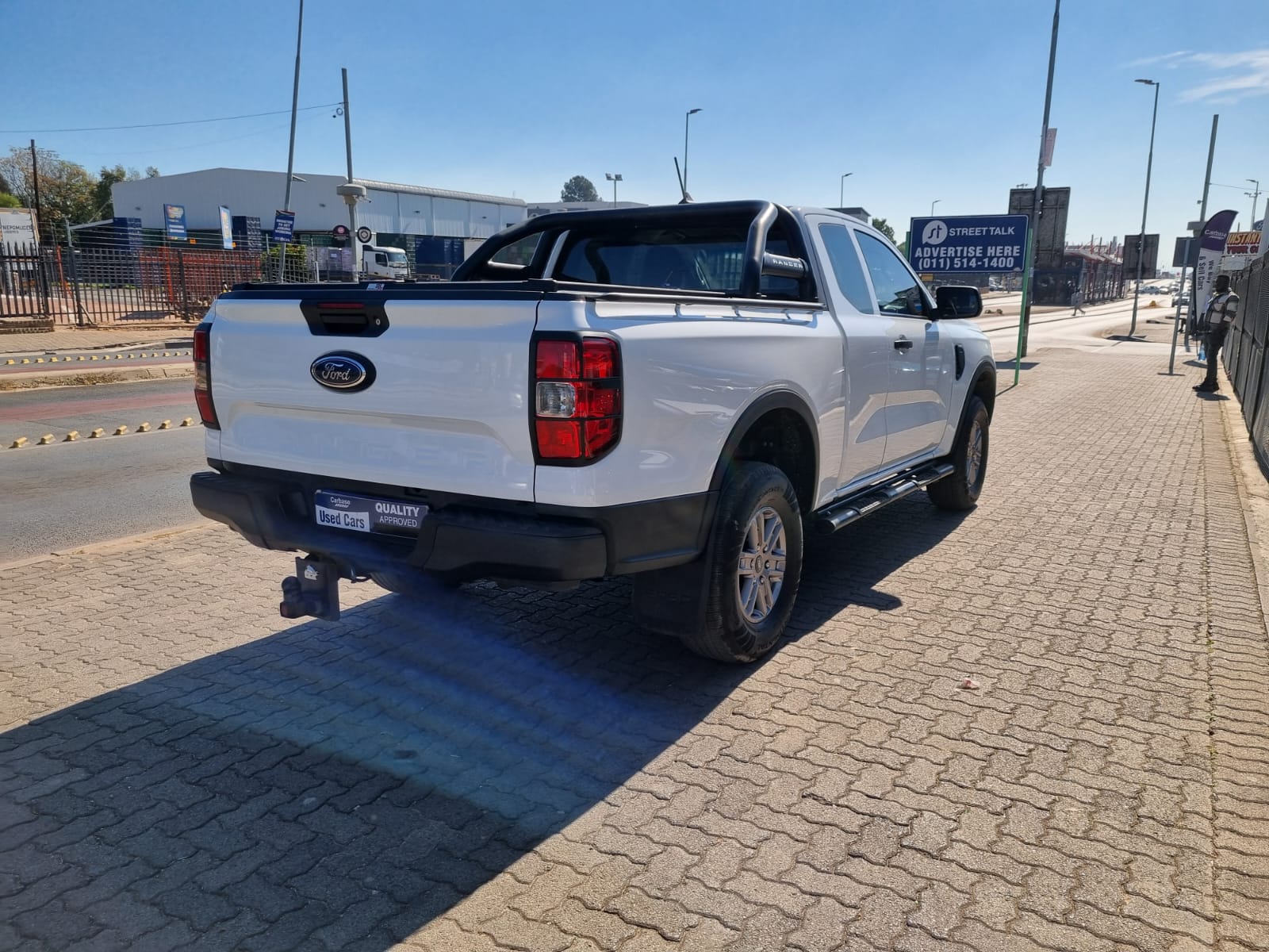 
								2023 Ford Ranger 2.0 XL Extra Cab Automatic Diesel – R375,000 full									