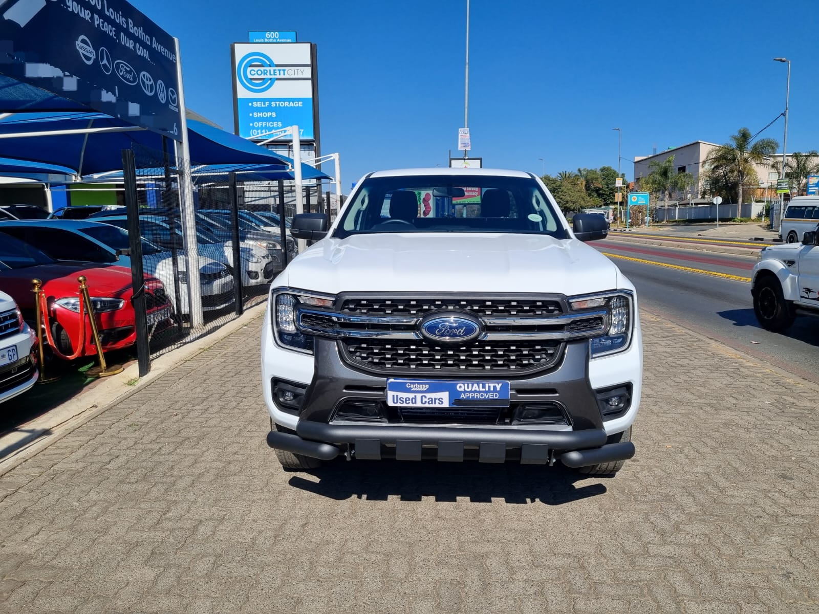 
								2023 Ford Ranger 2.0 XL Extra Cab Automatic Diesel – R375,000 full									