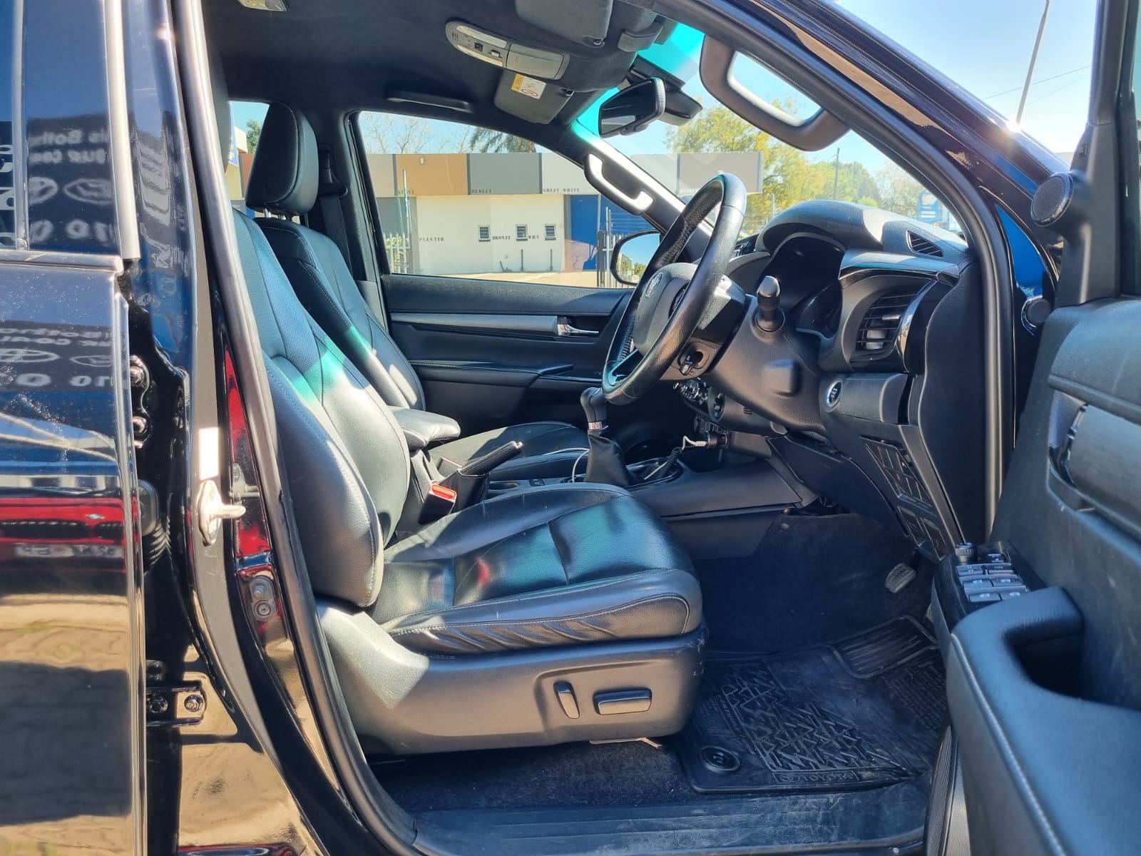 
								2021 Toyota Hilux 2.8 GD-6 RS Legend 4×4 Manual Diesel – R420,000 full									