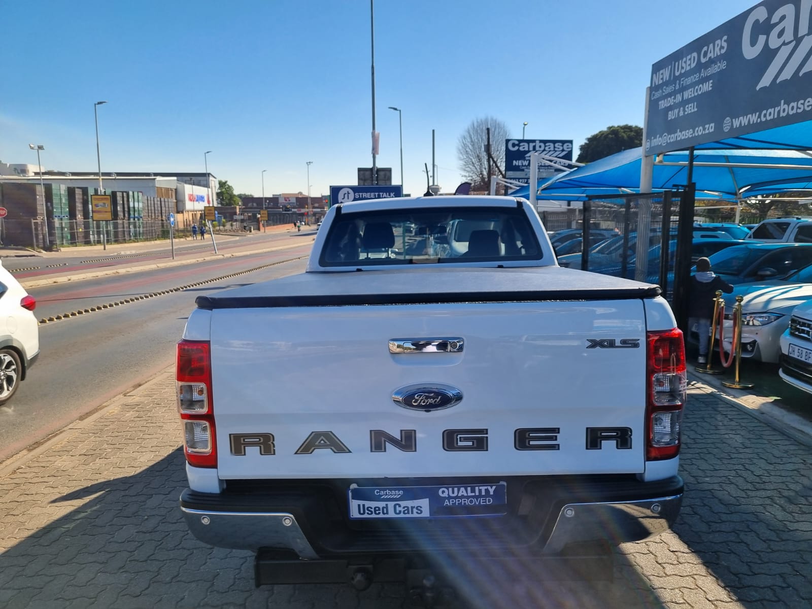 
								2023 Ford Ranger 2.2 TDCi Extra Cab Automatic Diesel – R260,000 full									