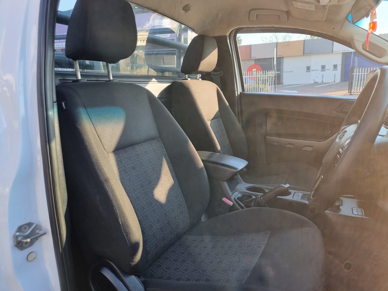 
								2021 Ford Ranger 2.2 TDCi Single Cab 4×4 Automatic Diesel – R240,000 full									