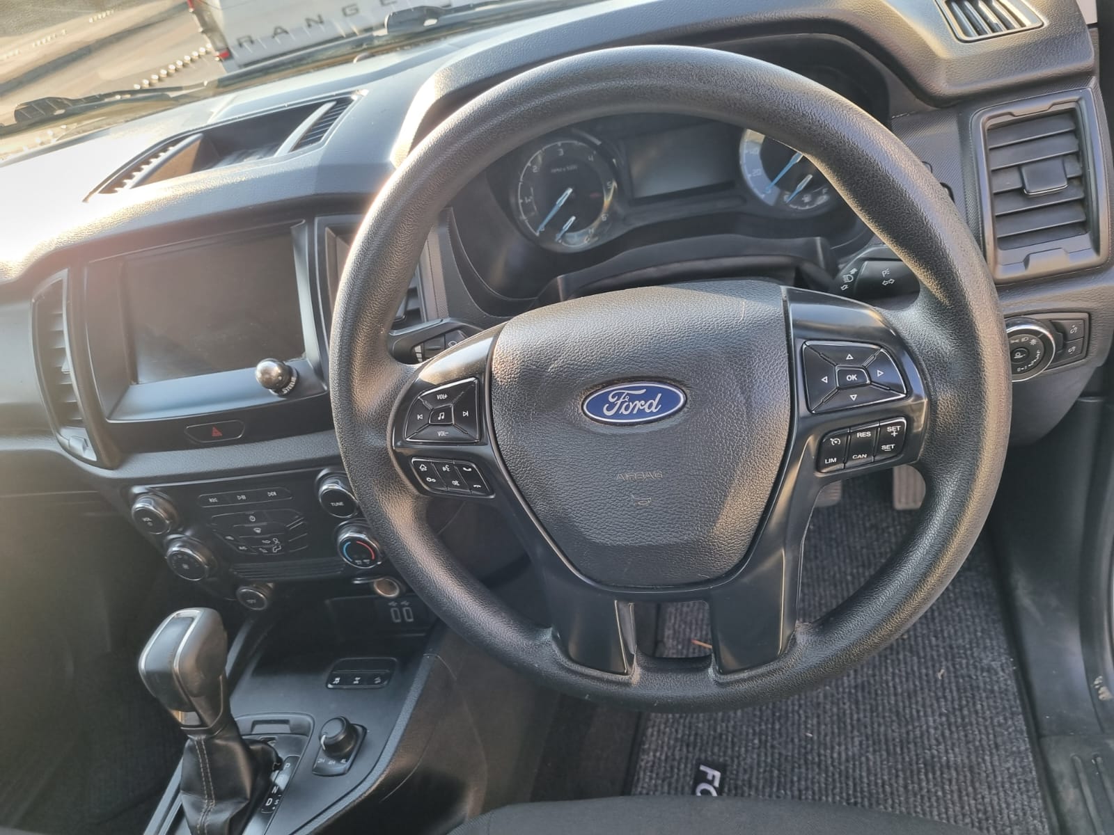 
								2021 Ford Ranger 2.2 TDCi Single Cab 4×4 Automatic Diesel – R240,000 full									