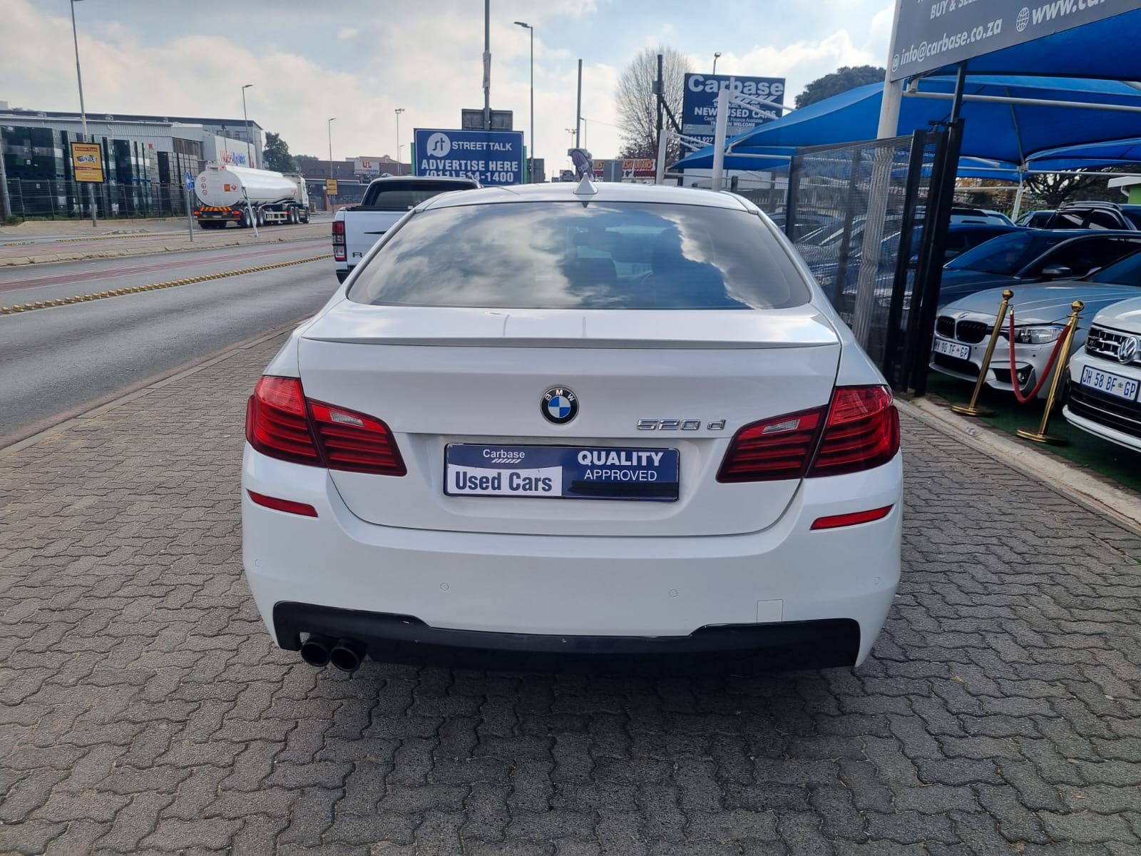 
								2014 BMW 520d M Sport Automatic Diesel – R203,000 full									