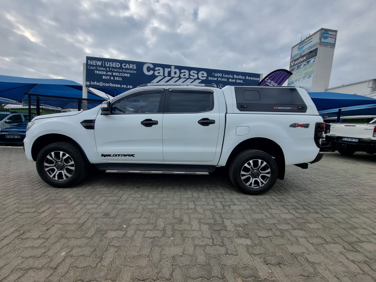 
								2020 Ford Ranger Wildtrak 2.0 4×4 Automatic Double Cab – R395 000 full									