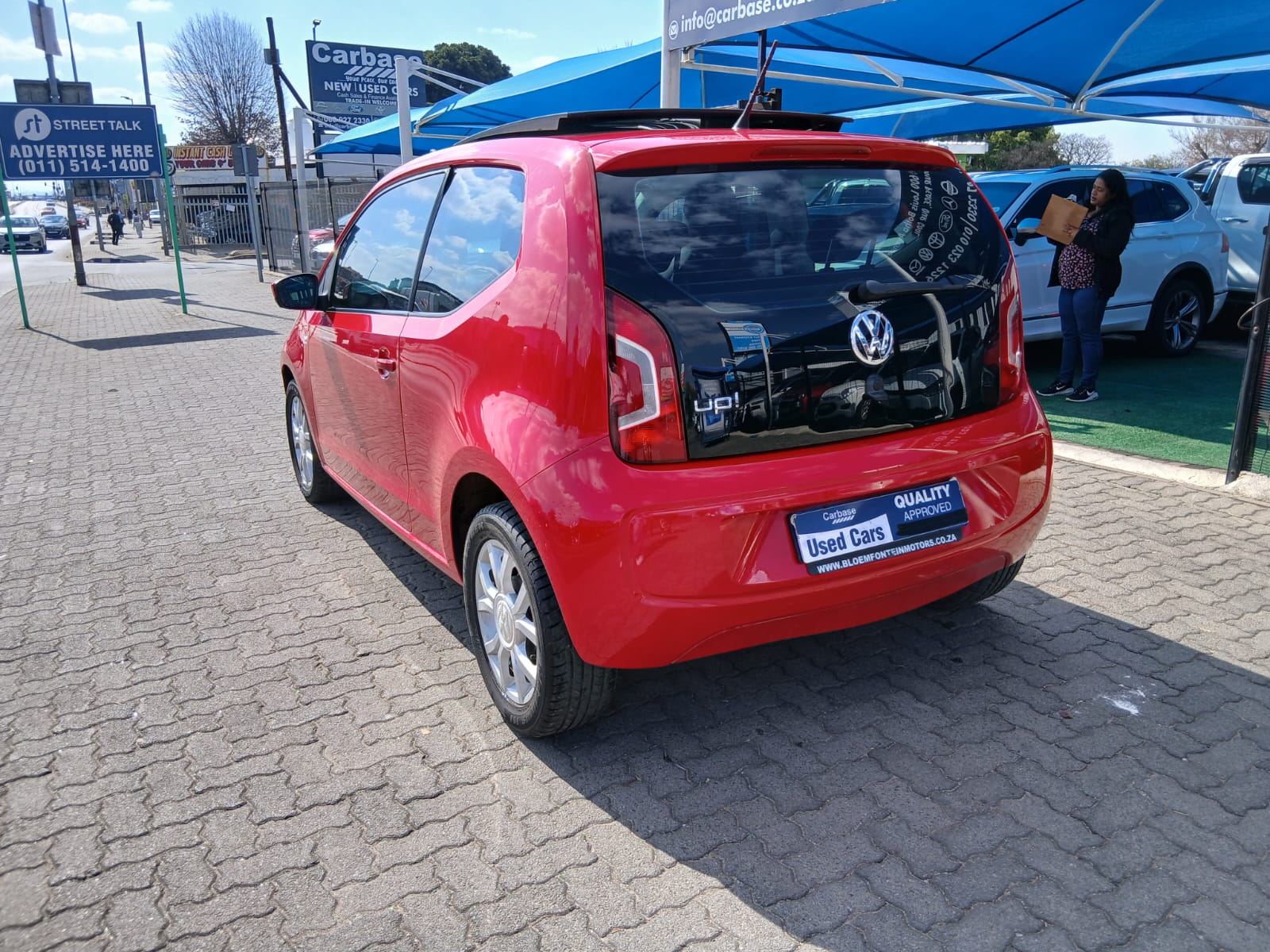 
								2016 Volkswagen UP! 1.0 Manual – R115 000 full									