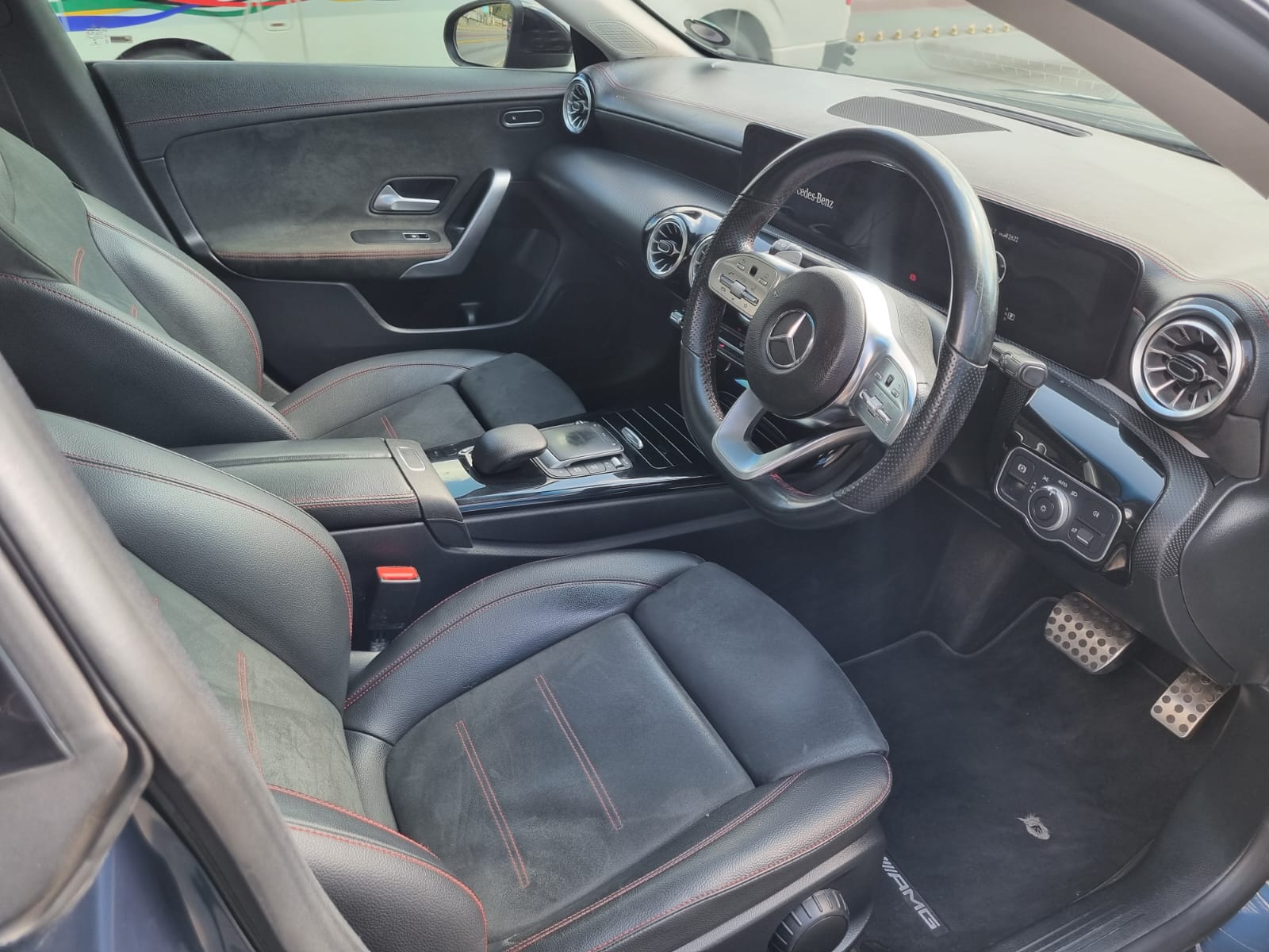 
								2021 Mercedes-Benz CLA 200d Automatic – R450 000 full									