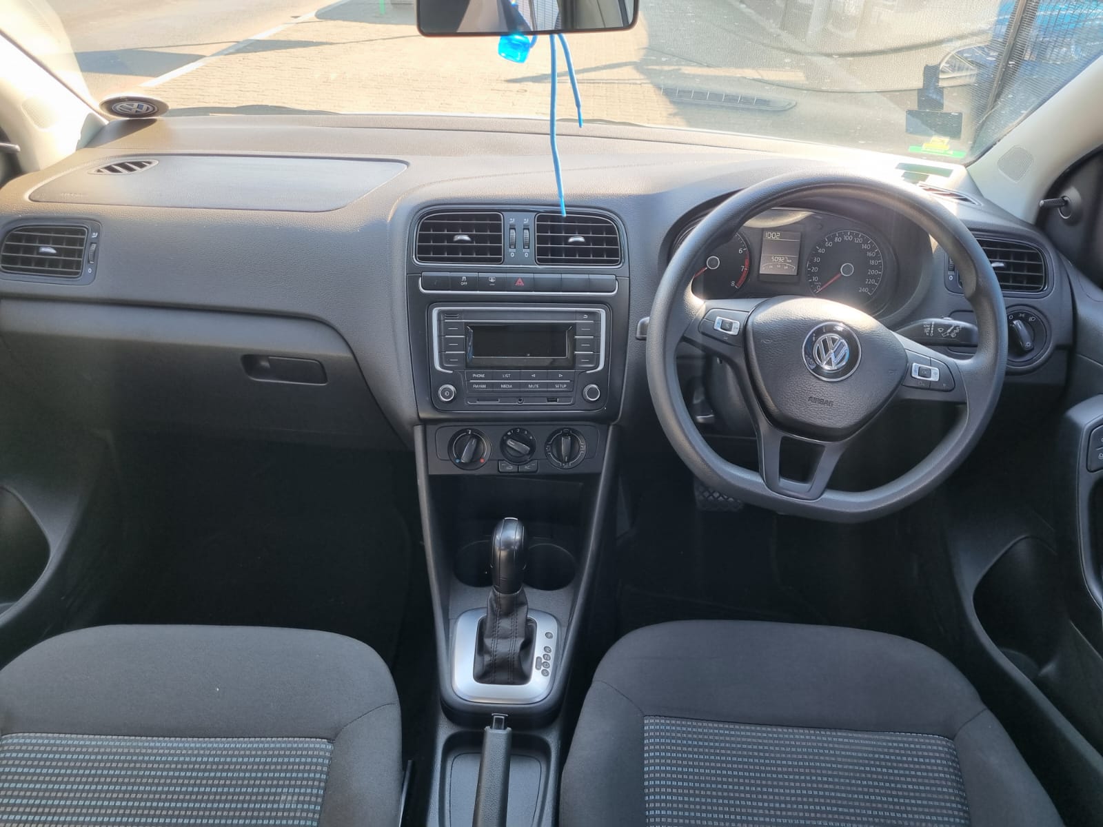 
								2020 Volkswagen Polo Vivo 1.6 Automatic – R195 000 full									