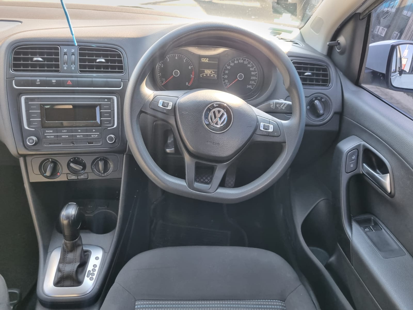 
								2020 Volkswagen Polo Vivo 1.6 Automatic – R195 000 full									