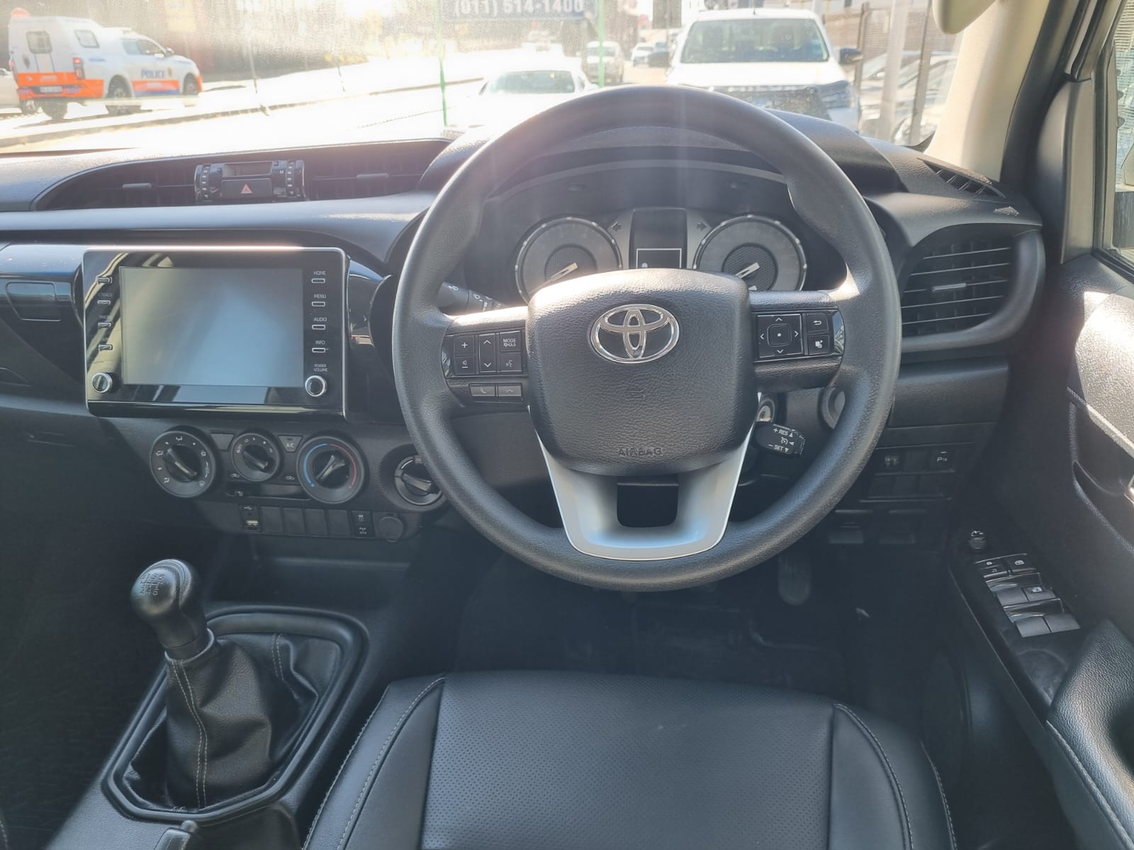 
								2022 Toyota Hilux 2.4 GD-6 4×4 Double Cab Manual – R430 000 full									