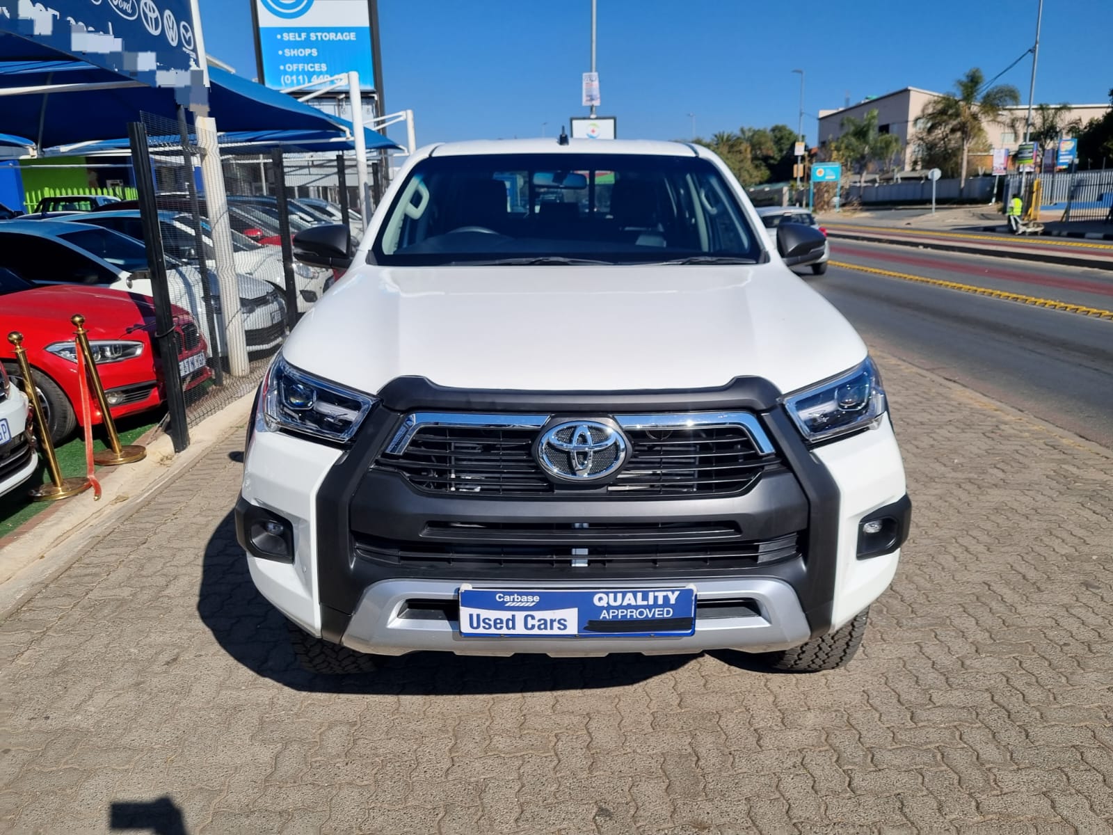 
								2022 Toyota Hilux 2.4 GD-6 4×4 Double Cab Manual – R430 000 full									