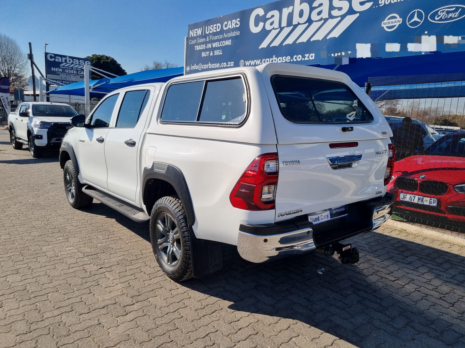 
								2022 Toyota Hilux 2.4 GD-6 4×4 Double Cab Manual – R430 000 full									