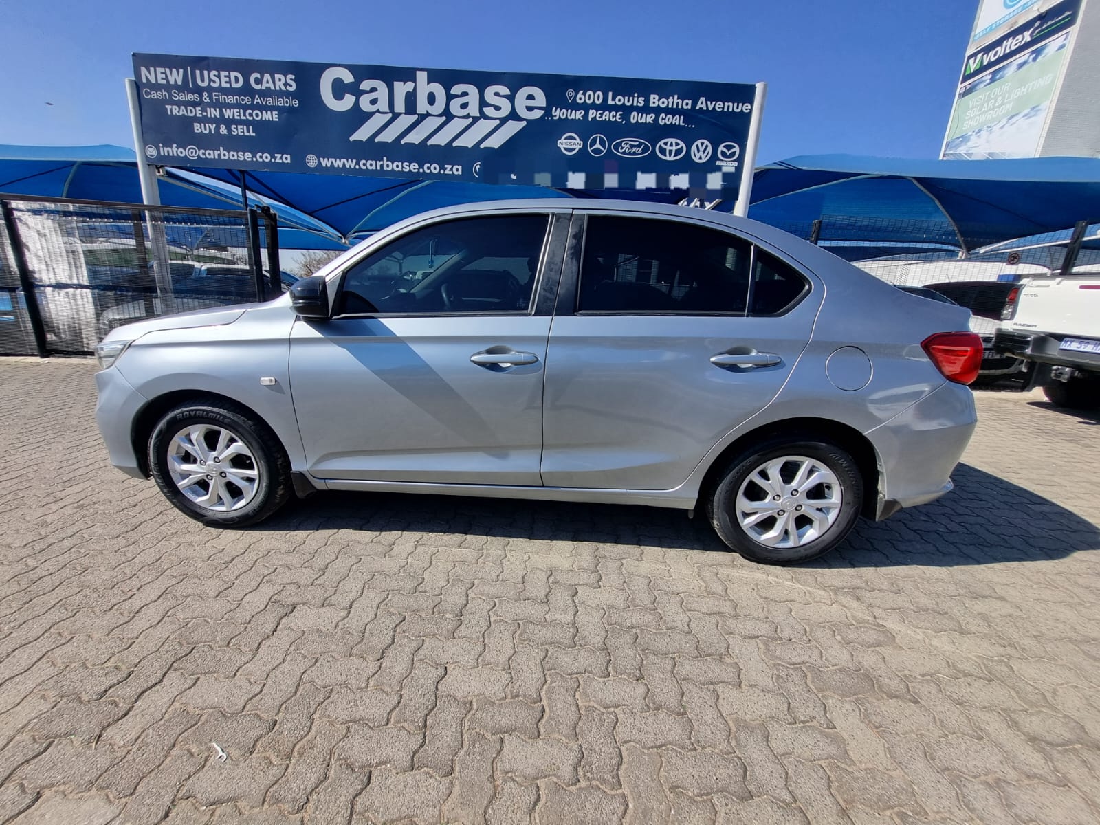 
								2019 Honda Amaze 1.2 Manual – R120 000 full									