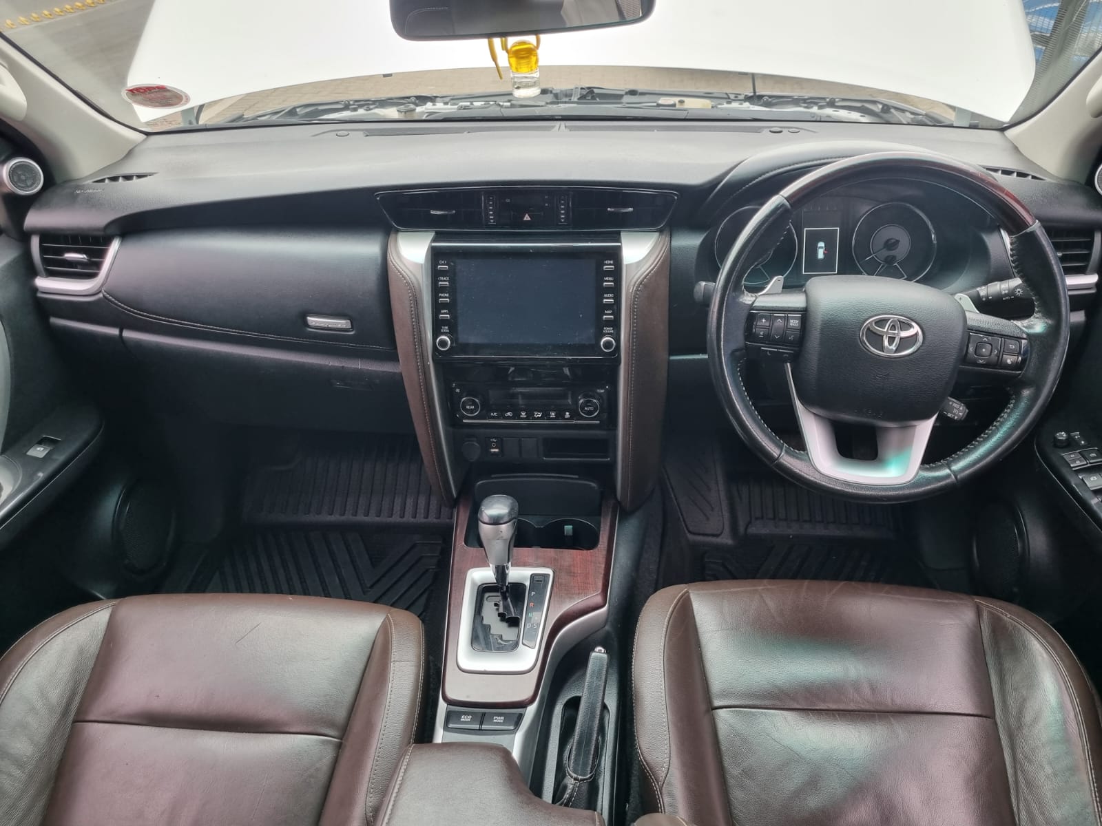 
								2020 Toyota Fortuner 2.8 GD-6 Epic Automatic For Sale – R420,000 full									