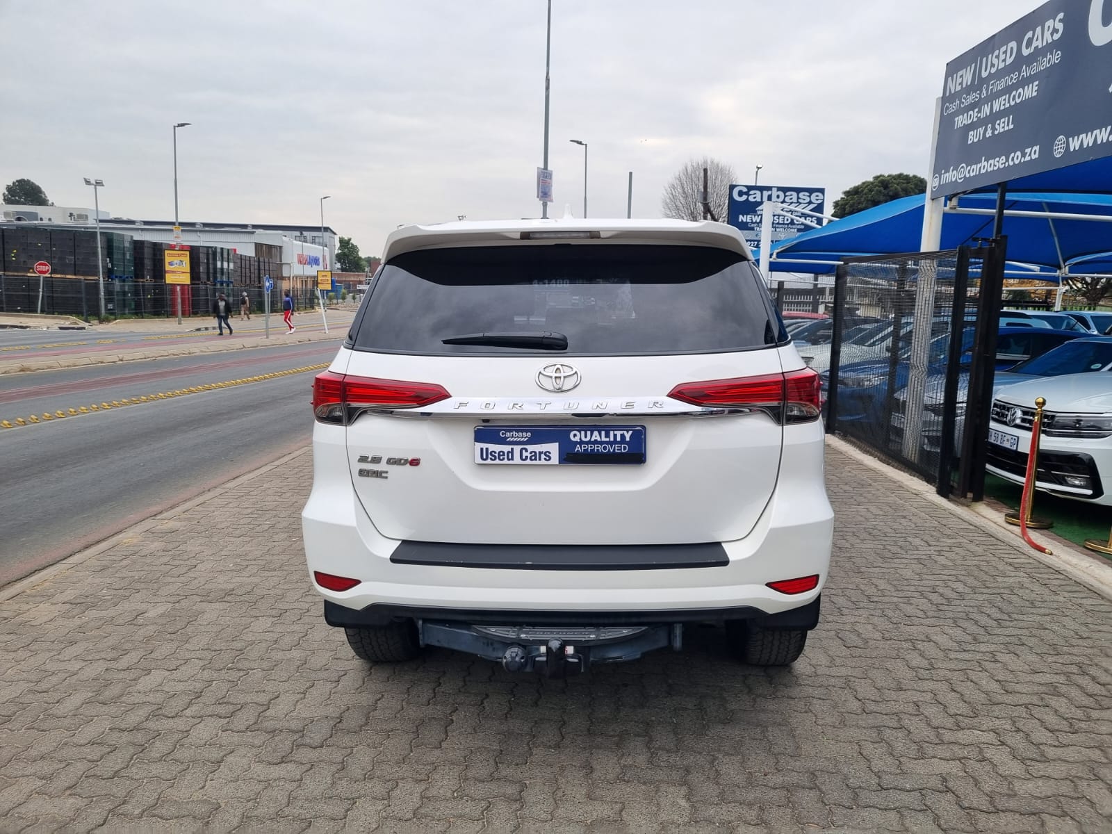 
								2020 Toyota Fortuner 2.8 GD-6 Epic Automatic For Sale – R420,000 full									