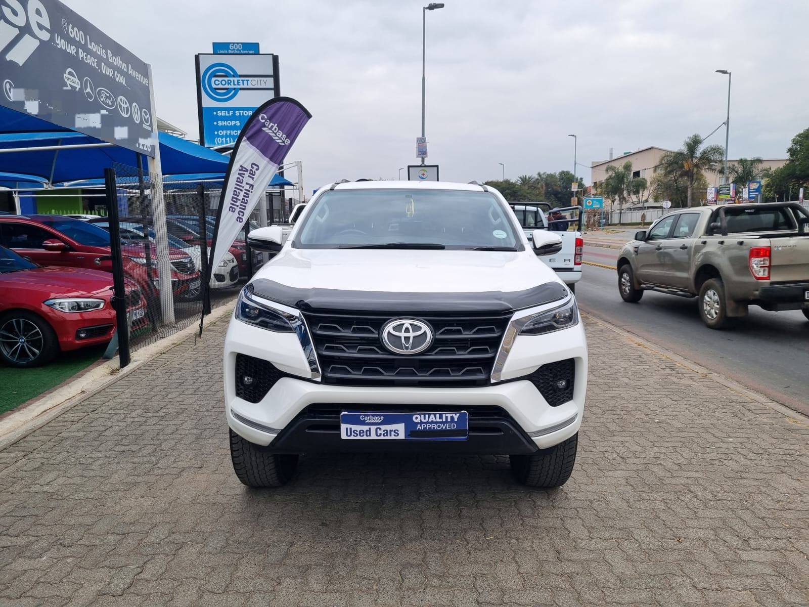 
								2020 Toyota Fortuner 2.8 GD-6 Epic Automatic For Sale – R420,000 full									