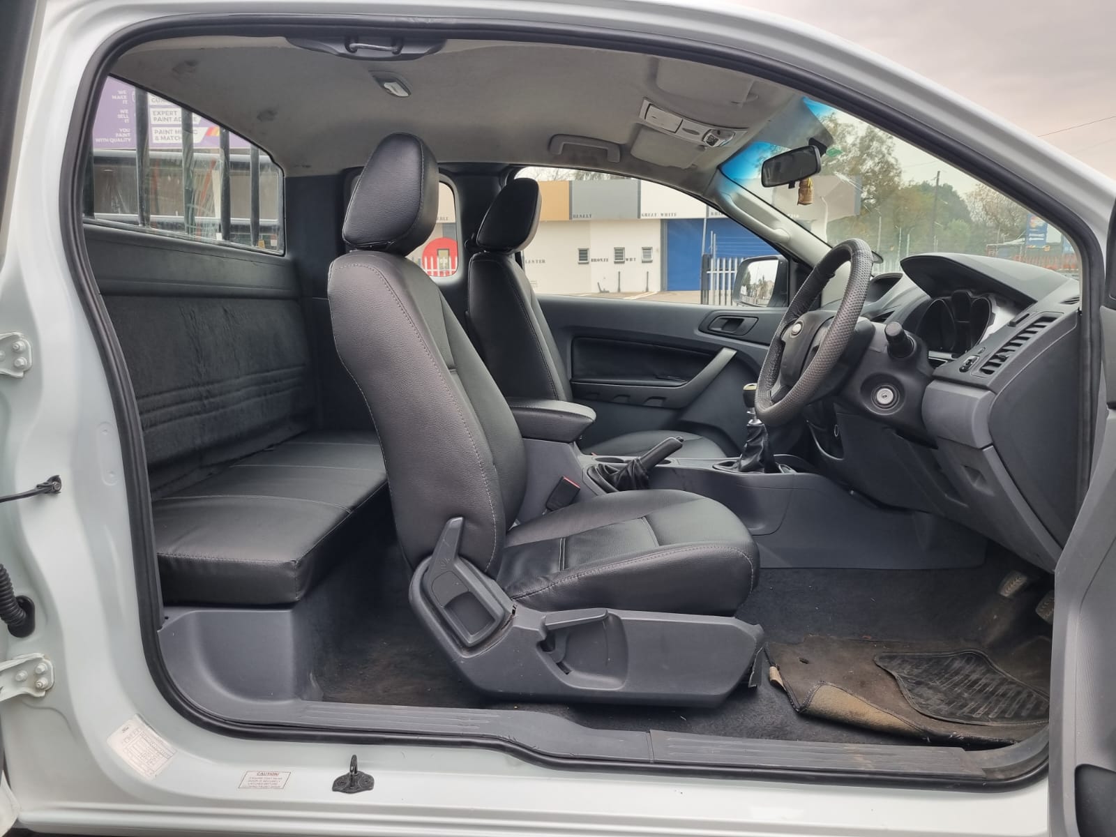 
								2012 Ford Ranger Hi-Rider Extra Cab Diesel Manual For Sale – R160,000 full									