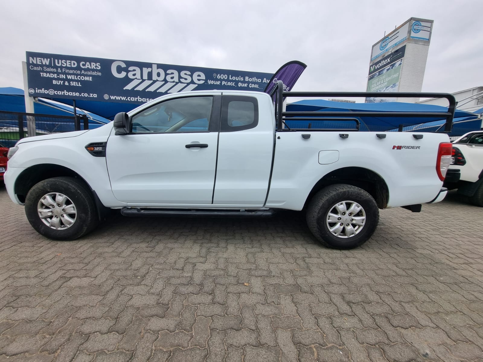 
								2012 Ford Ranger Hi-Rider Extra Cab Diesel Manual For Sale – R160,000 full									