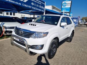 2012 Toyota Fortuner 3.0 D-4D 4×4 Automatic For Sale – R255,000