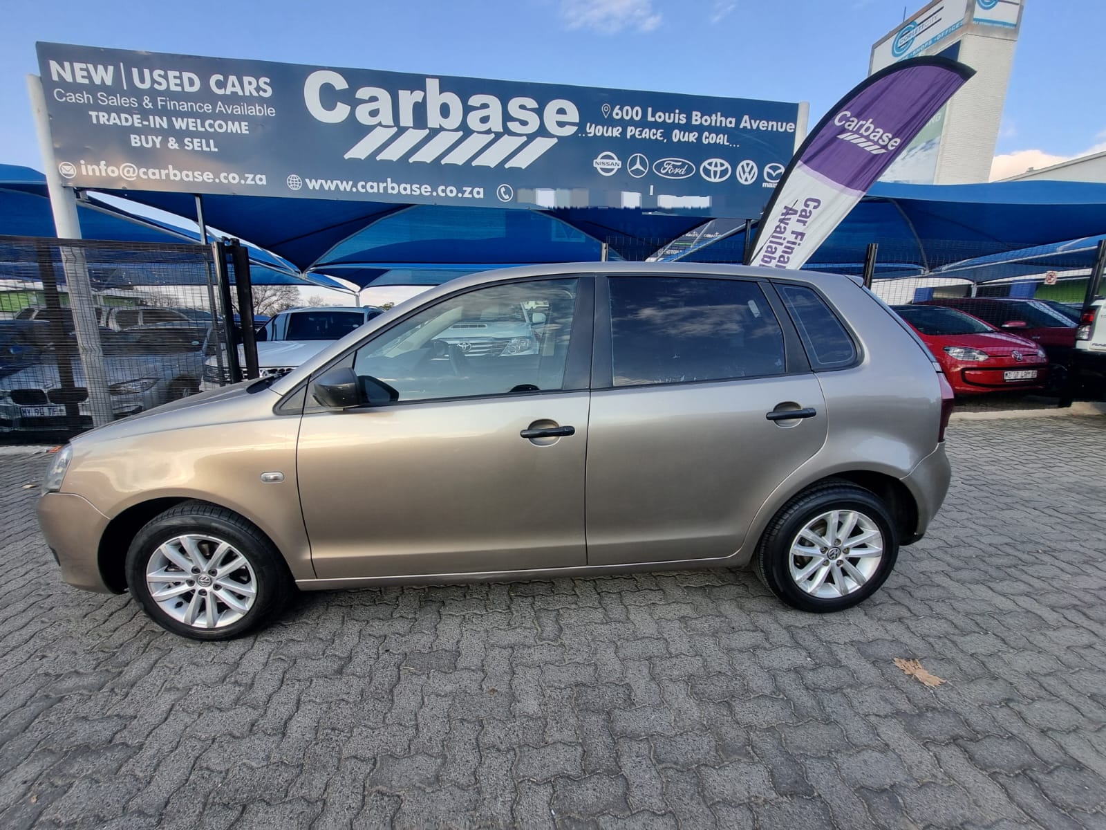 
								2015 Volkswagen Polo Vivo 1.4 Manual For Sale – R150,000 full									