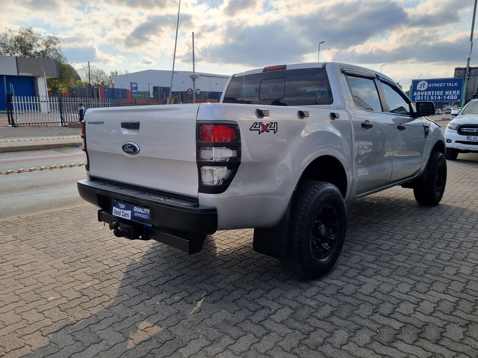 
								2012 Ford Ranger 2.2 TDCi Double Cab Diesel Manual For Sale – R145,000 full									