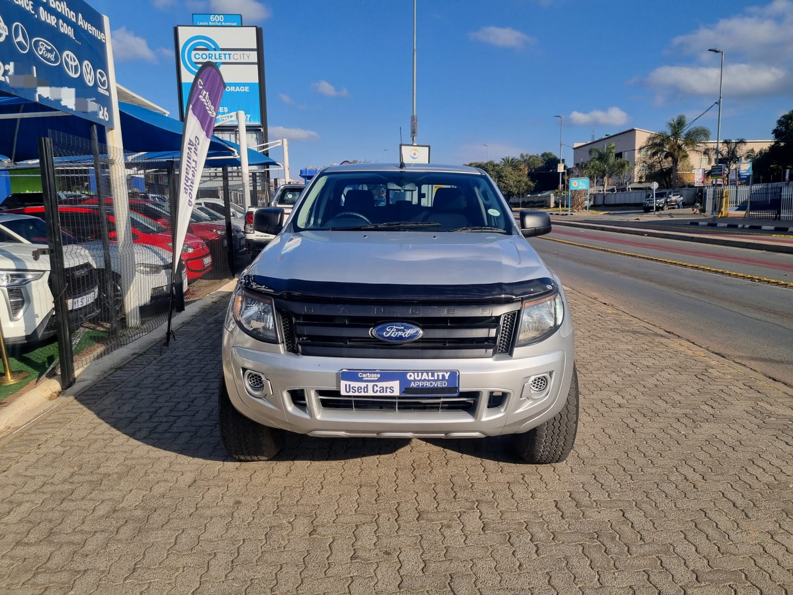 
								2012 Ford Ranger 2.2 TDCi Double Cab Diesel Manual For Sale – R145,000 full									