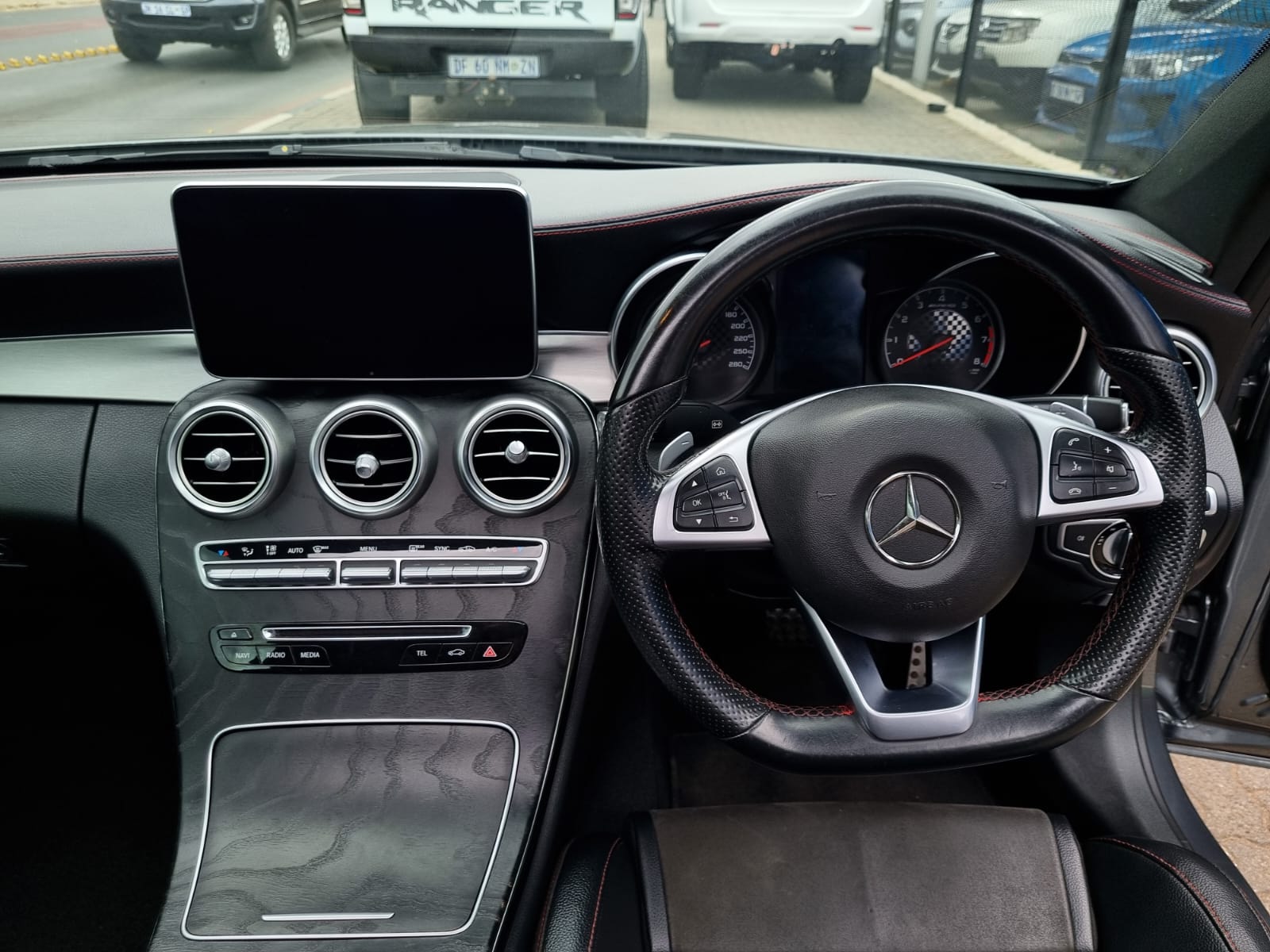 
								2017 Mercedes-AMG C43 3.0 V6 Automatic For Sale – R490,000 full									