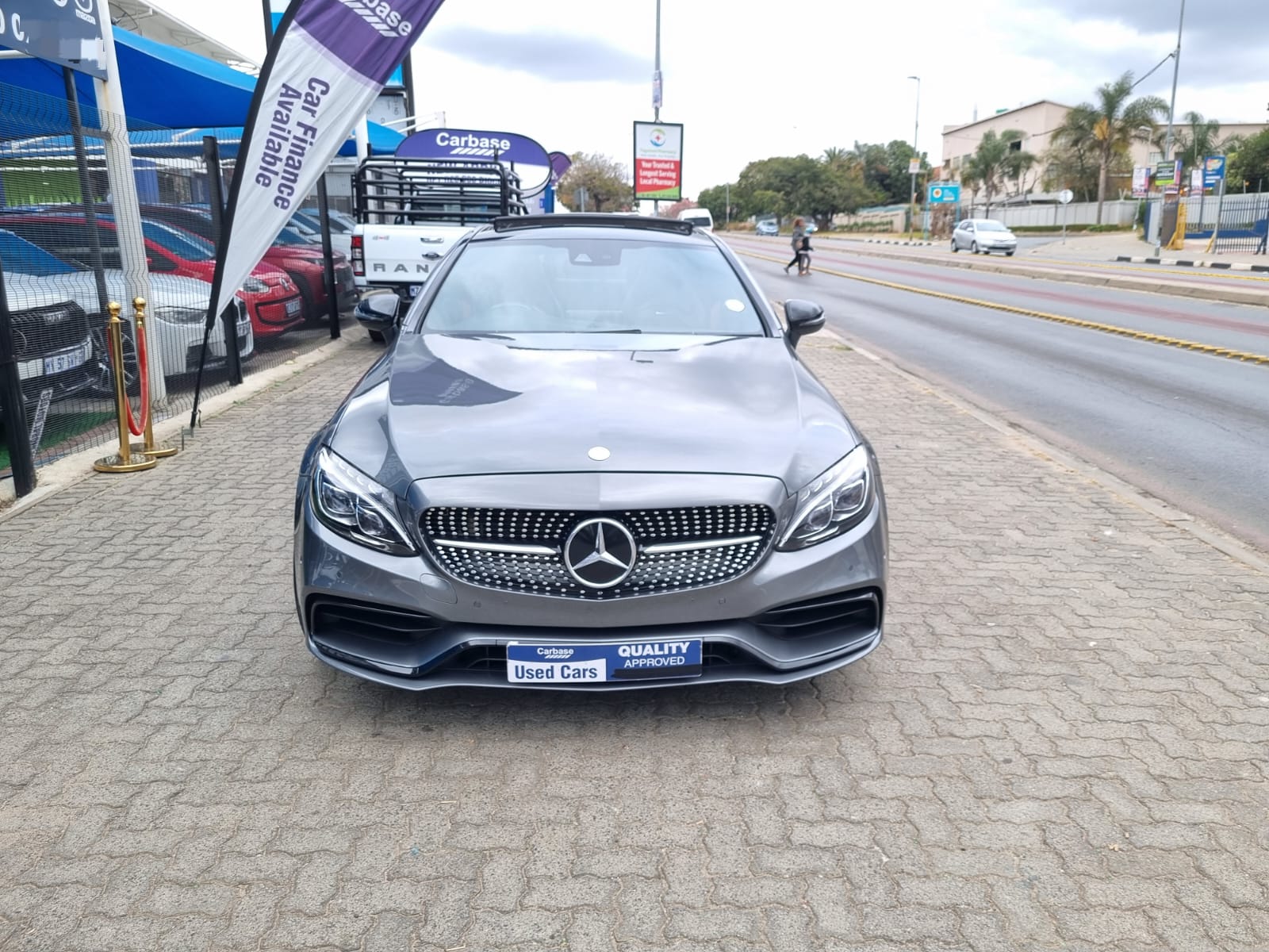 
								2017 Mercedes-AMG C43 3.0 V6 Automatic For Sale – R490,000 full									